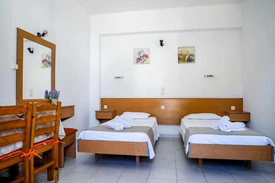 Barvas Studios Lindos Luaran gambar